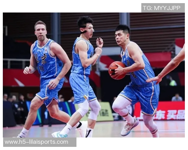 刘晓宇复出表现出色三分球命中率高达八成专人陪练助力状态恢复 刘晓宇复出表现出色三分球命中率高达八成专人陪练助力状态恢复